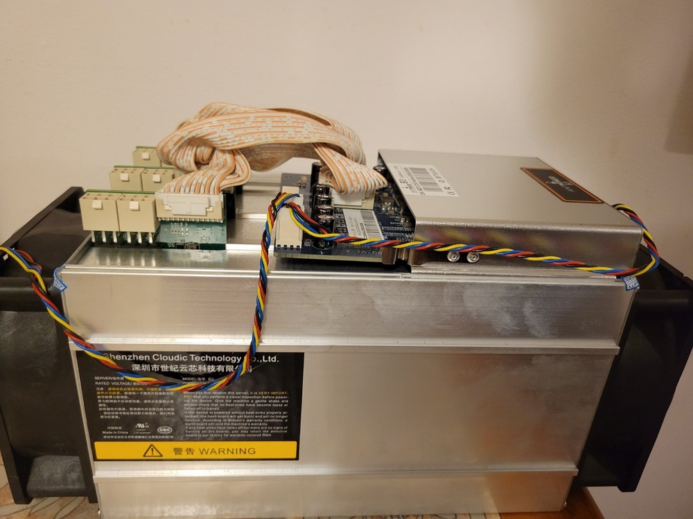 Bitmain Antminer B3_780H ASIC Miner