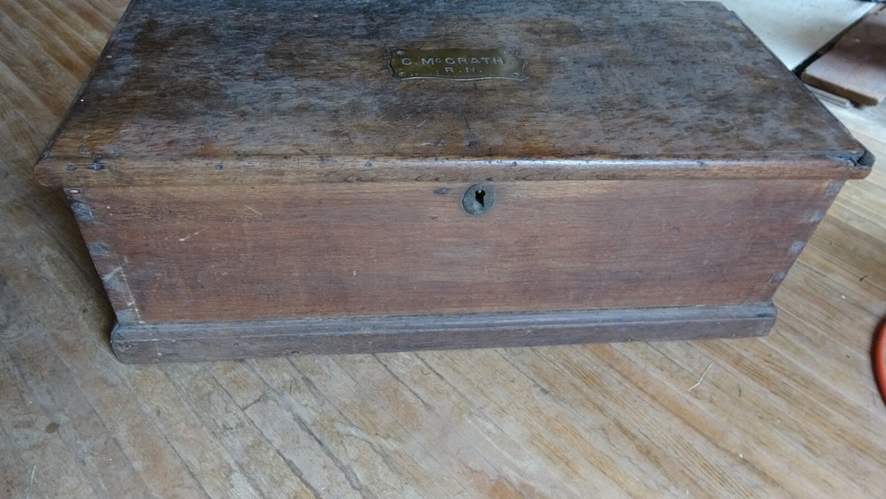 Old shipping box Naval Mc Crath