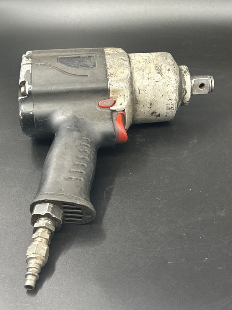Chicago Pneumatic Air Drill (MI1061788)