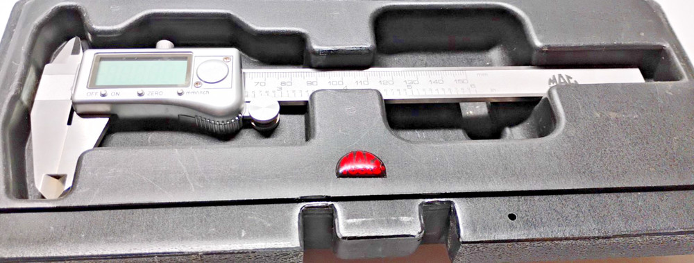 MAC ELECTRICAL DIGITAL CALIPER 0-6, #DC61232, MAC TOOLS , WITH HARD CASE, (B2