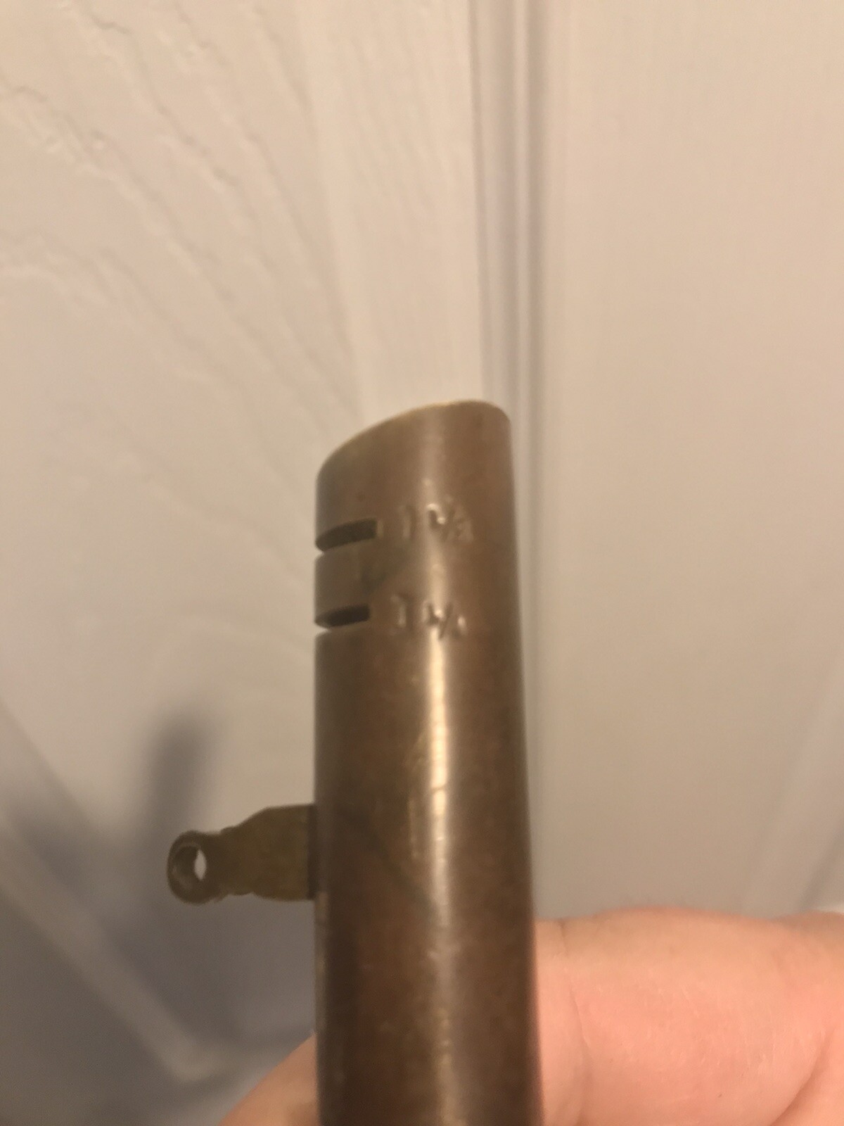 CIVIL WAR PERIOD LEATHER POWDER FLASK ( MARKED AM FLASK & CAP CO )