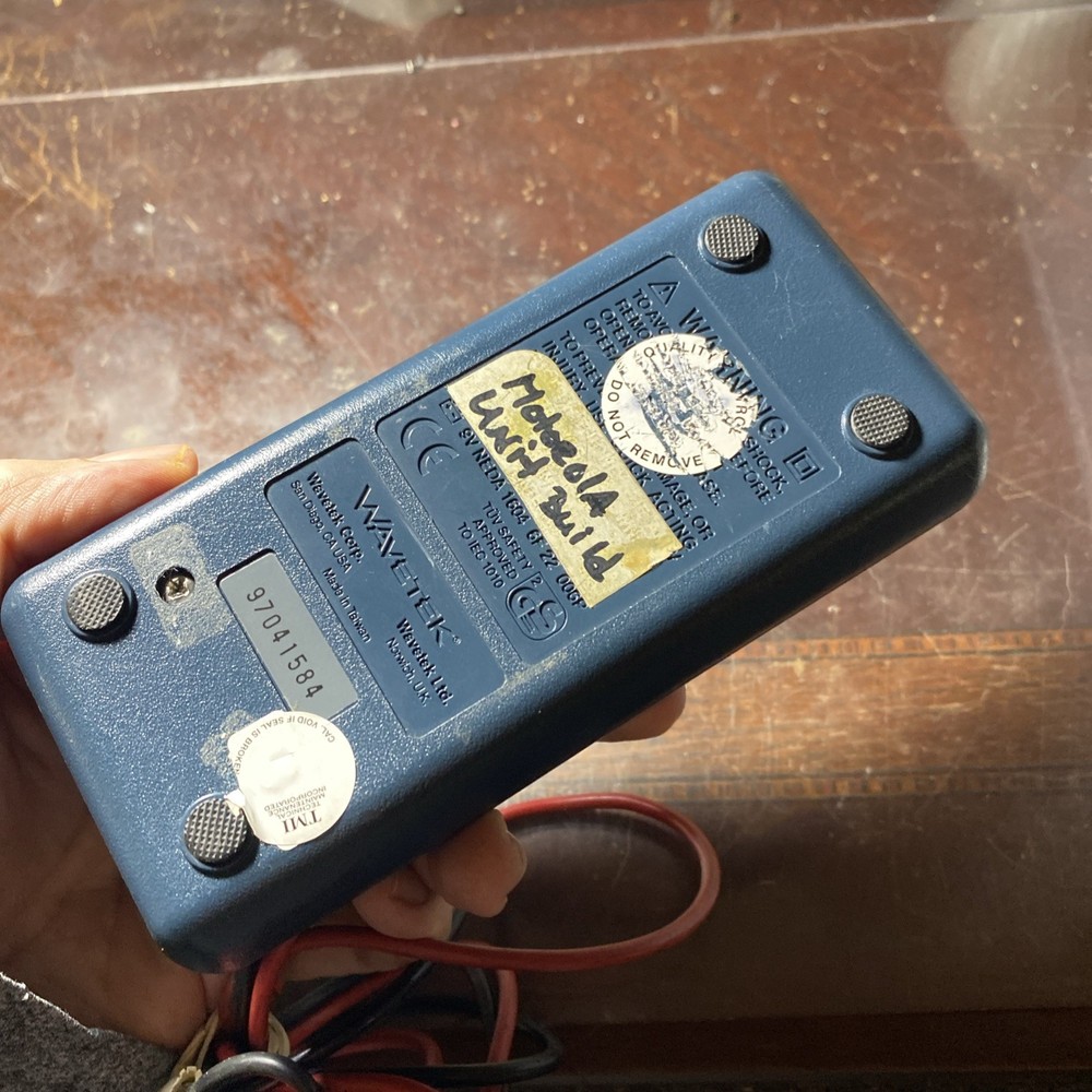 WAVETEK CR50 Full Range Capacitance & Resistance Meter