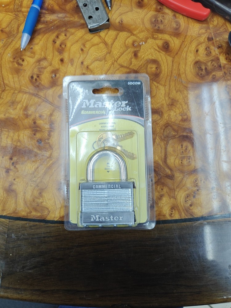 Master Lock 5DCOM Padlock Laminated Steel