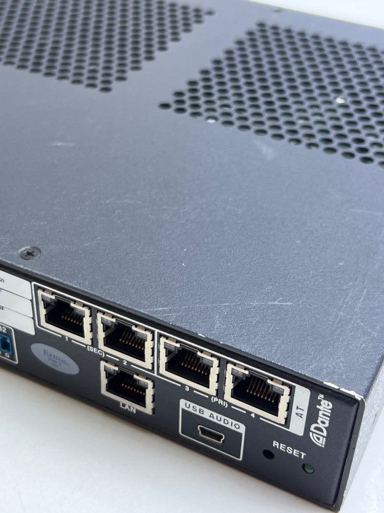 Extron DMP 128 Plus C AT Digital Matrix Processor