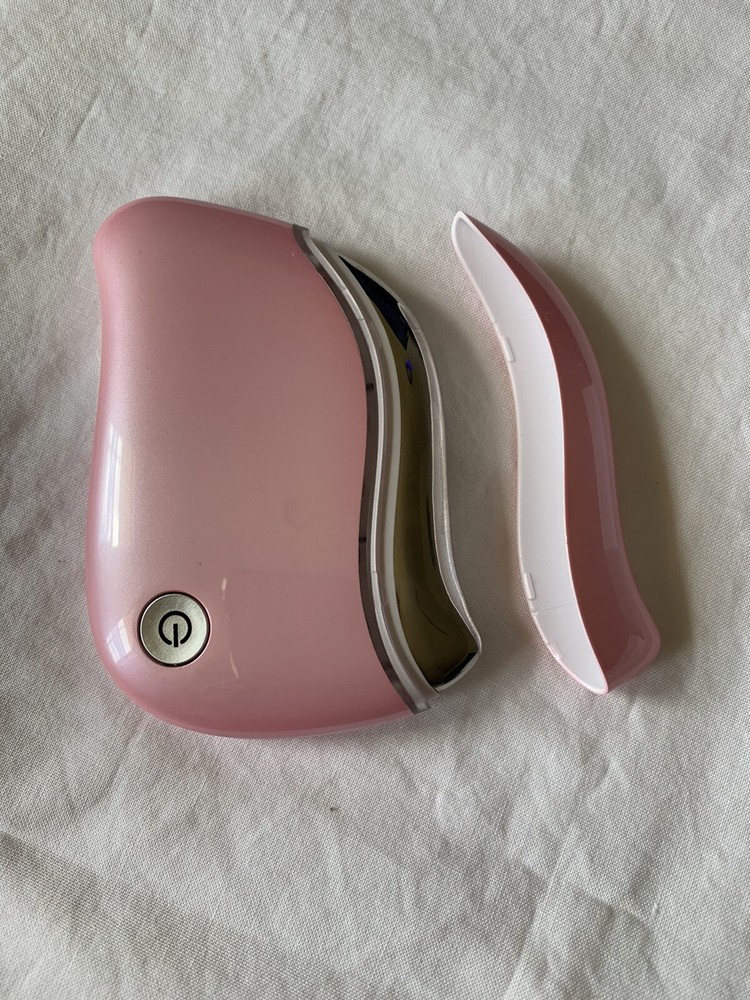 Anti Aging Massager, Heating, Vibration, Red Light.