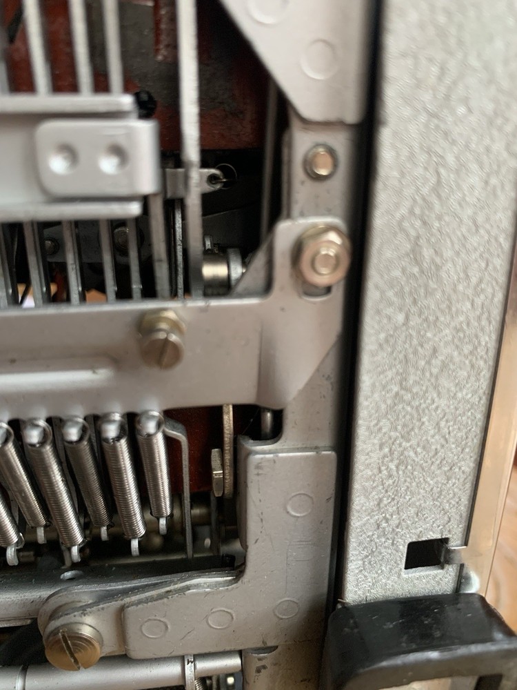 olympia sm2 typewriter, Congress Elite
