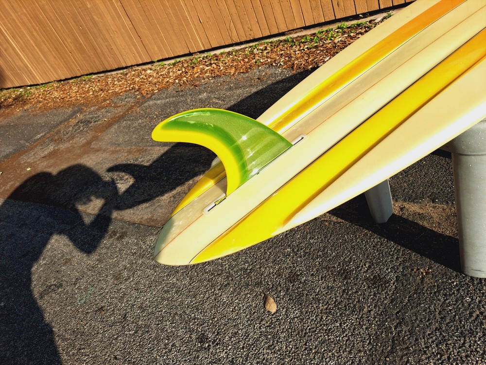 Surfboard Hollow Fin