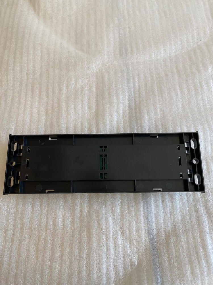 ICC CAT5e Zero-U Front Access Patch Panel with 12 Ports (ICMPP12FXE) - Black