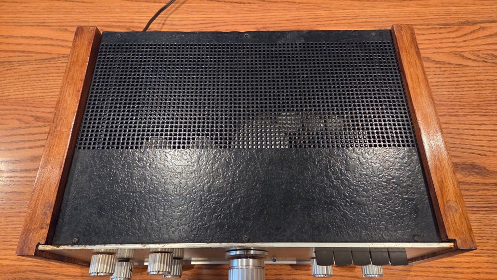 Kenwood KA-6000 stereo amplifier