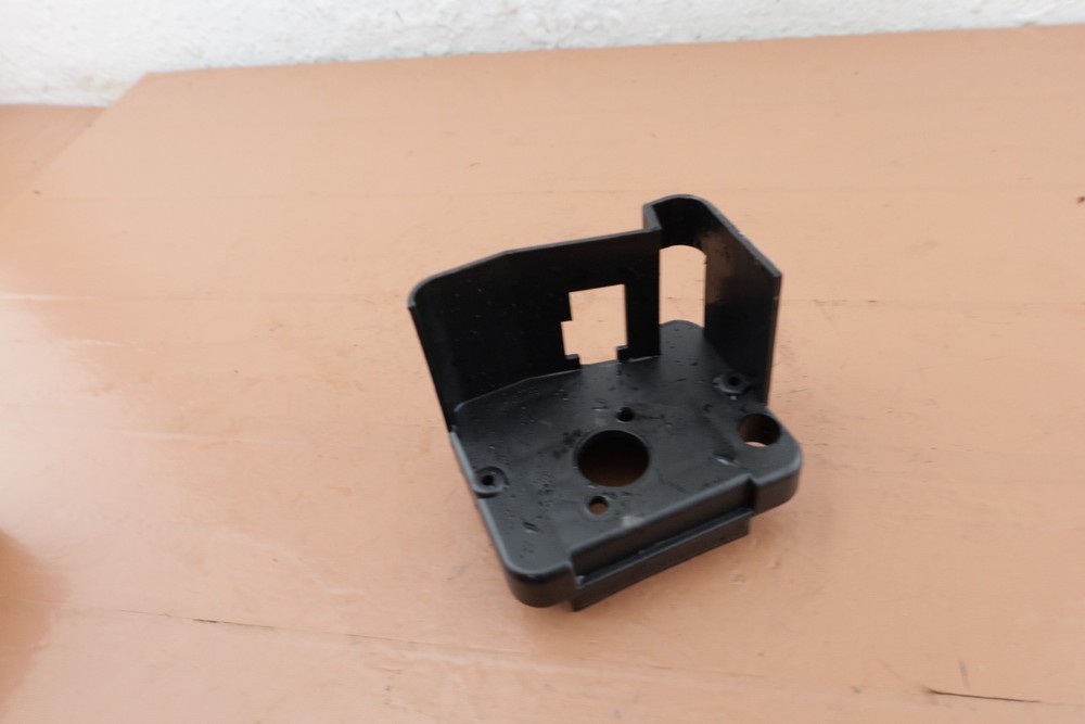 McCulloch MB3201 Blower OEM Air Filter Housing