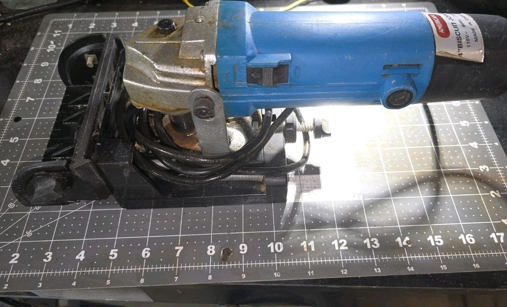 American Tool Exchange ~ 4" Biscuit Jointer 120 Volt, 6.5 Amps 700 Watts