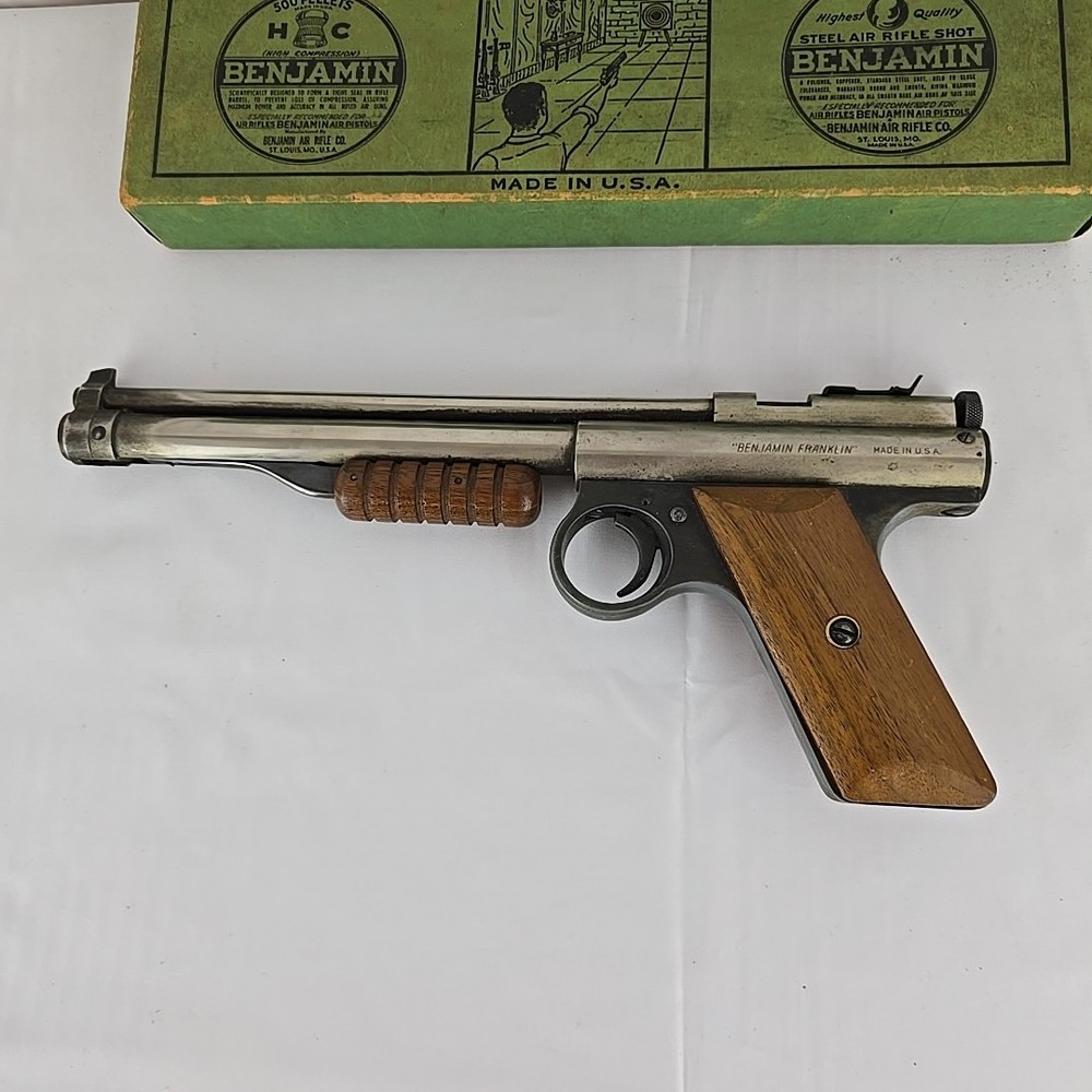 Benjamin Super Single Shot Target Pistol #132 Untested