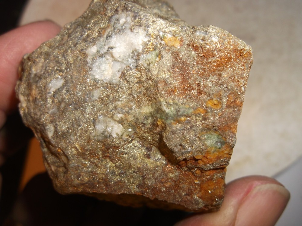 Gold, silver, copper, 200 grams samples ,ore high grade .