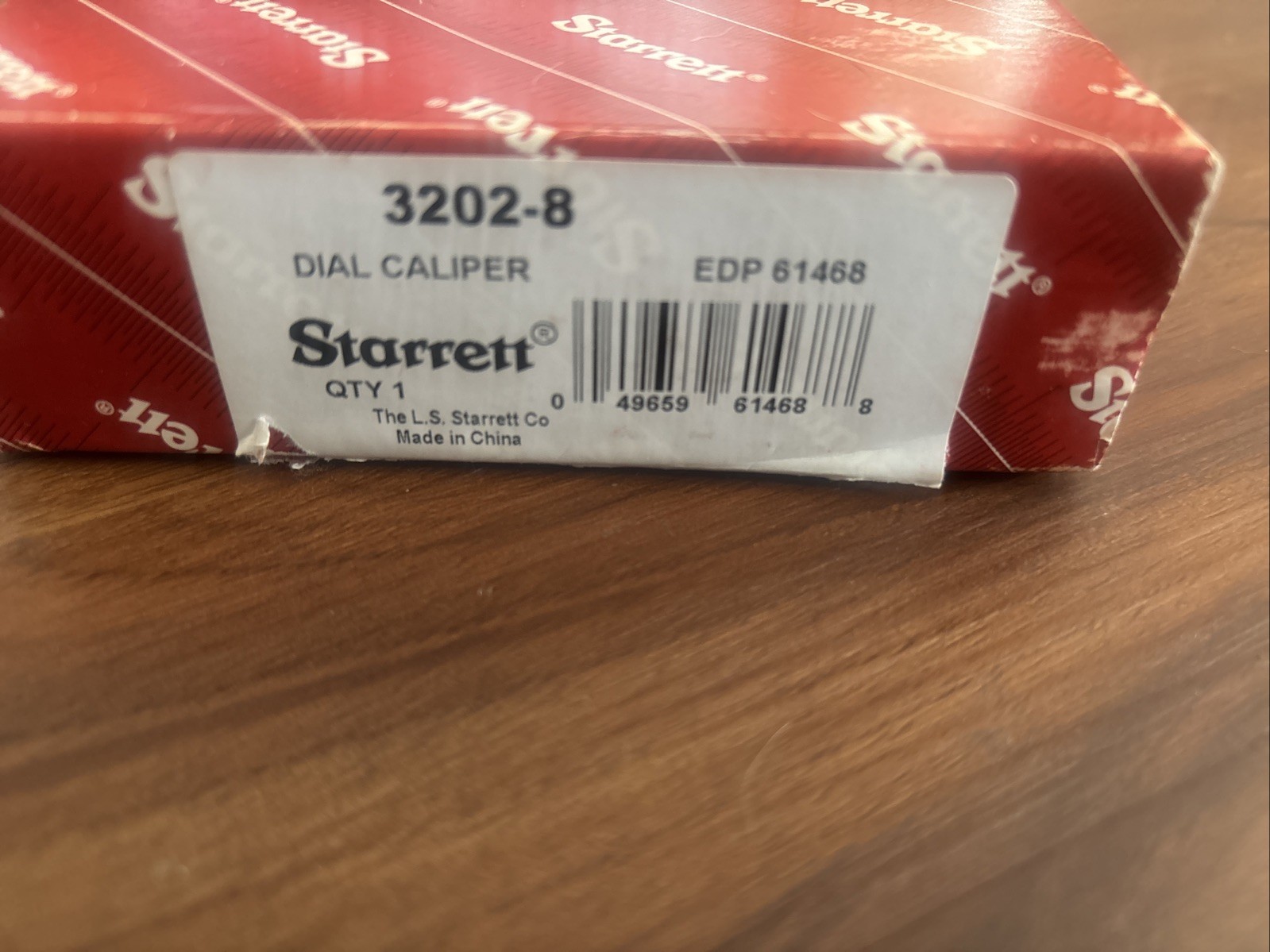 NEW Starret 0-8" Dial Calipers 3202-8