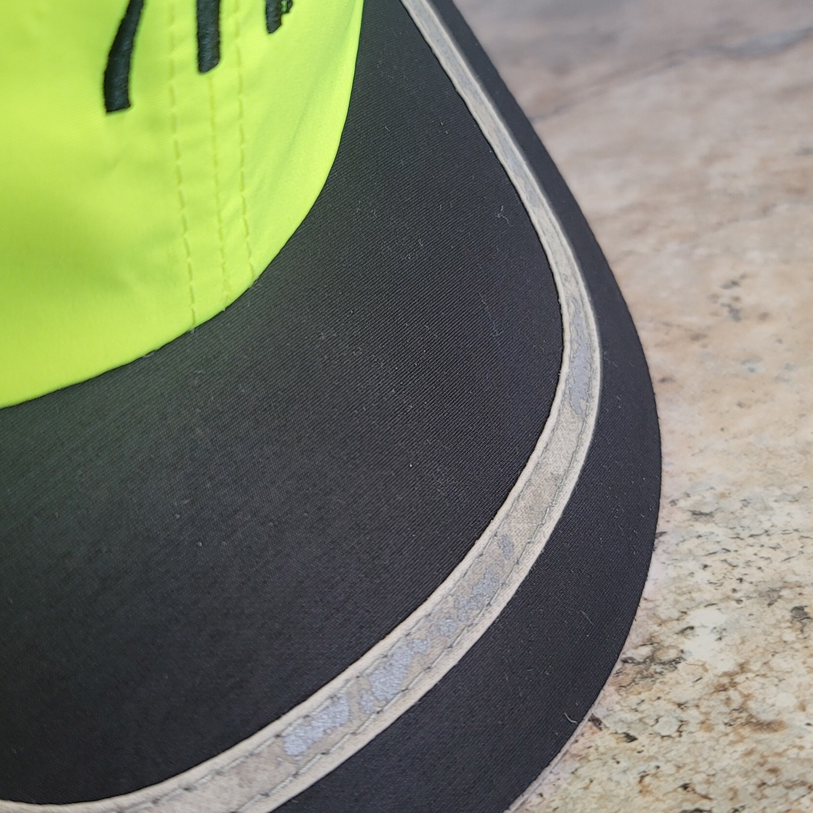 McDONALD'S EMPLOYEE BRIGHT NEON YELLOW BASEBALL HAT ADJUSTABLE