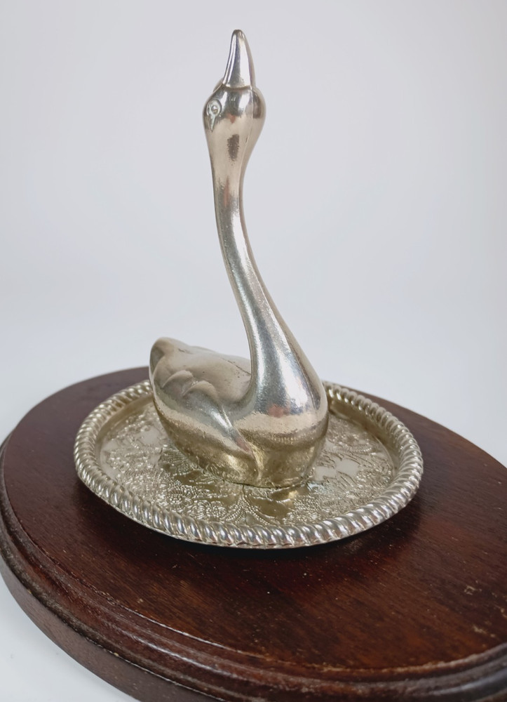 Vintage Silverplated Swan Ring Holder Jewelry Tray.