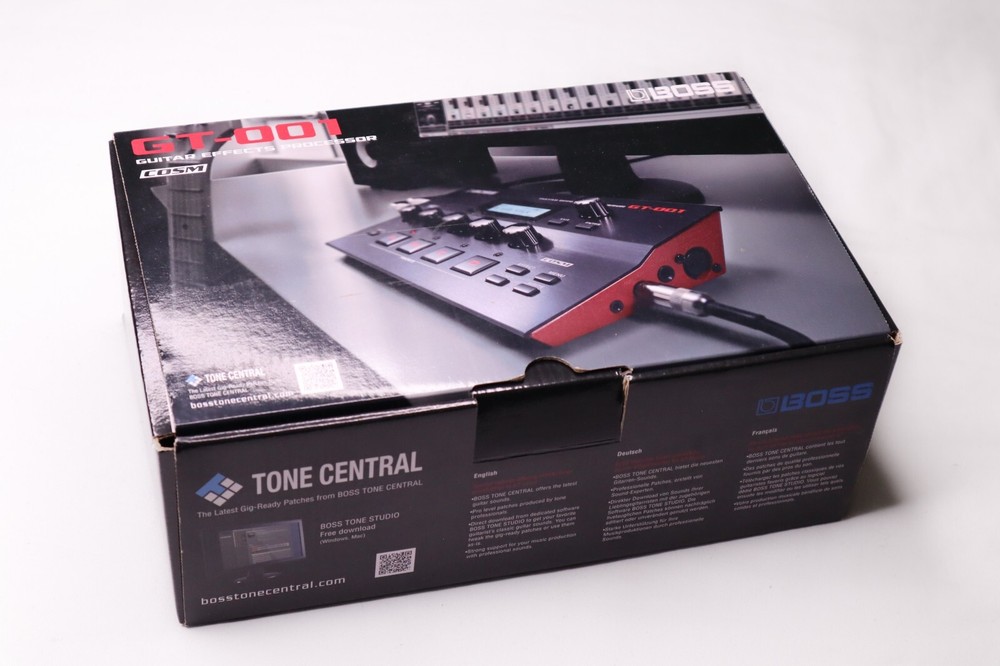 🎸 BOSS GT-001 Guitar Effects Processor – MINT Condition