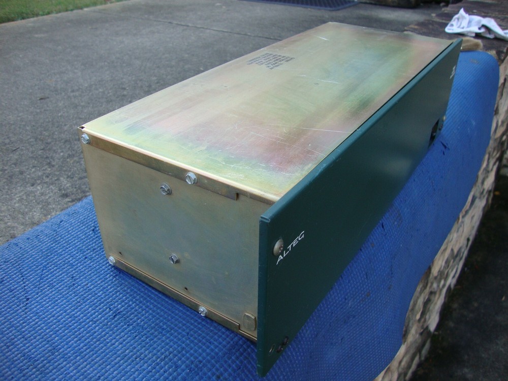 1(x) ALTEC model 1650 1/3 Octave Active Equalizer - Pls Read Ad