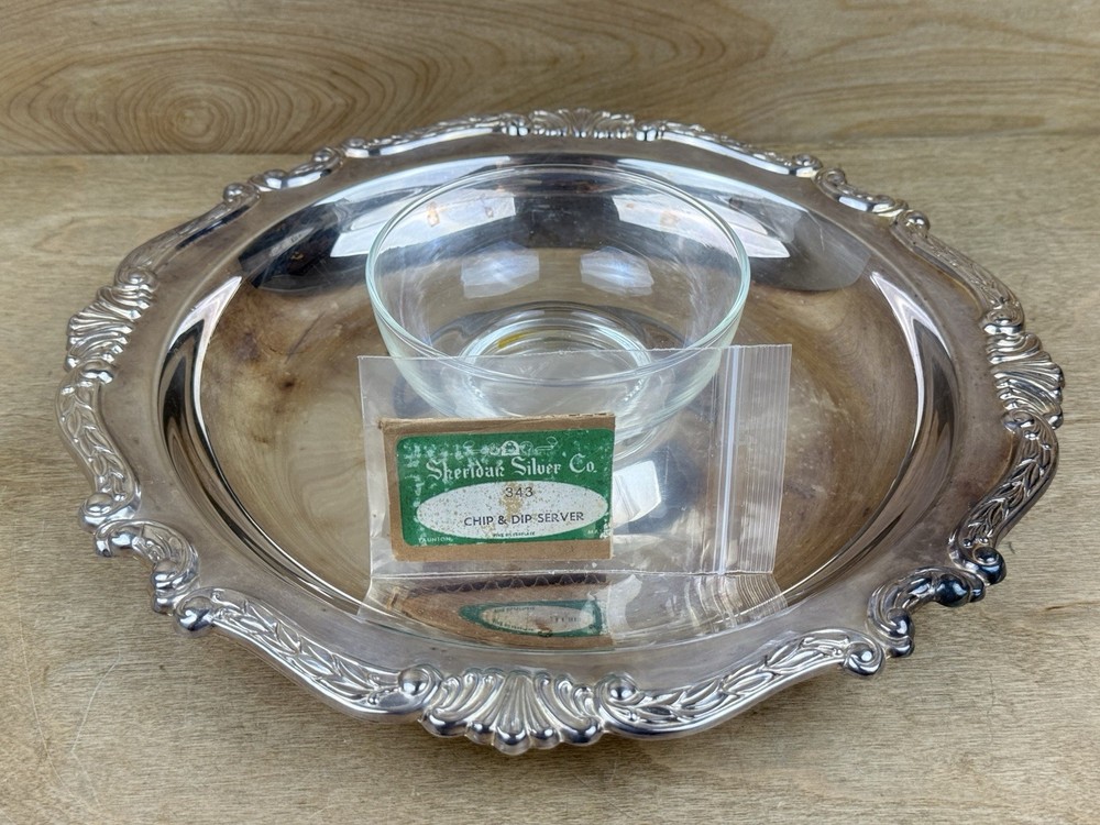 Vintage Sheridan Taunton Silver Plate Serving Tray Glass Bowl Chip n Dip 343