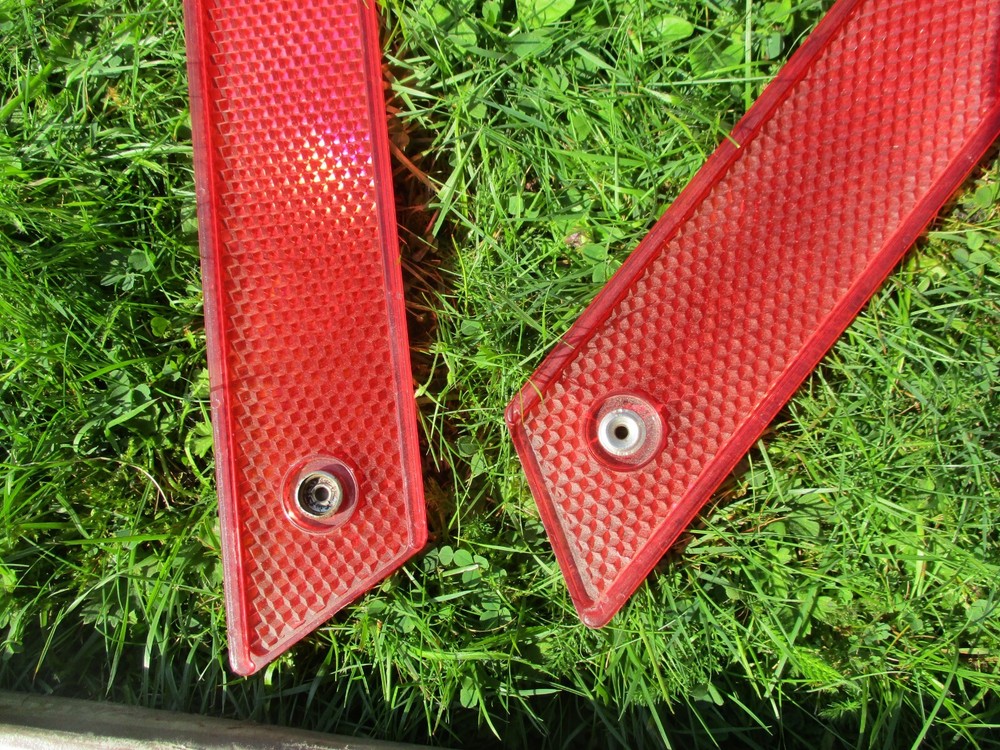 Emergency Breakdown Hazard Warning Triangle Foldable Reflective Roadside Safety
