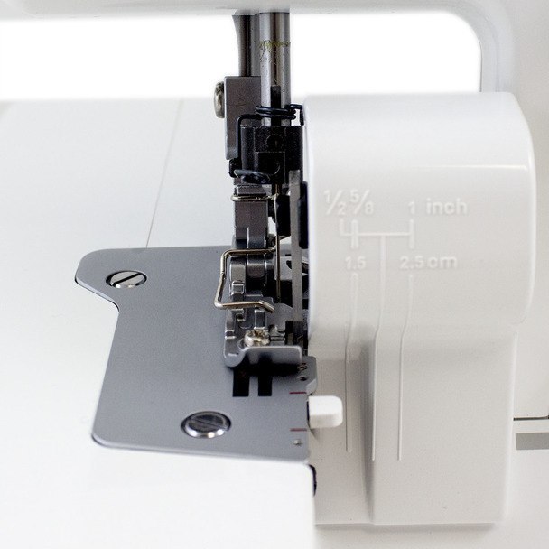 JUKI MO-623 MO 623 2/3 Thread Overlock Serger Sewing Machine