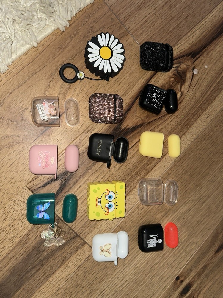 Airpods 2 (Left only) & 13 cases