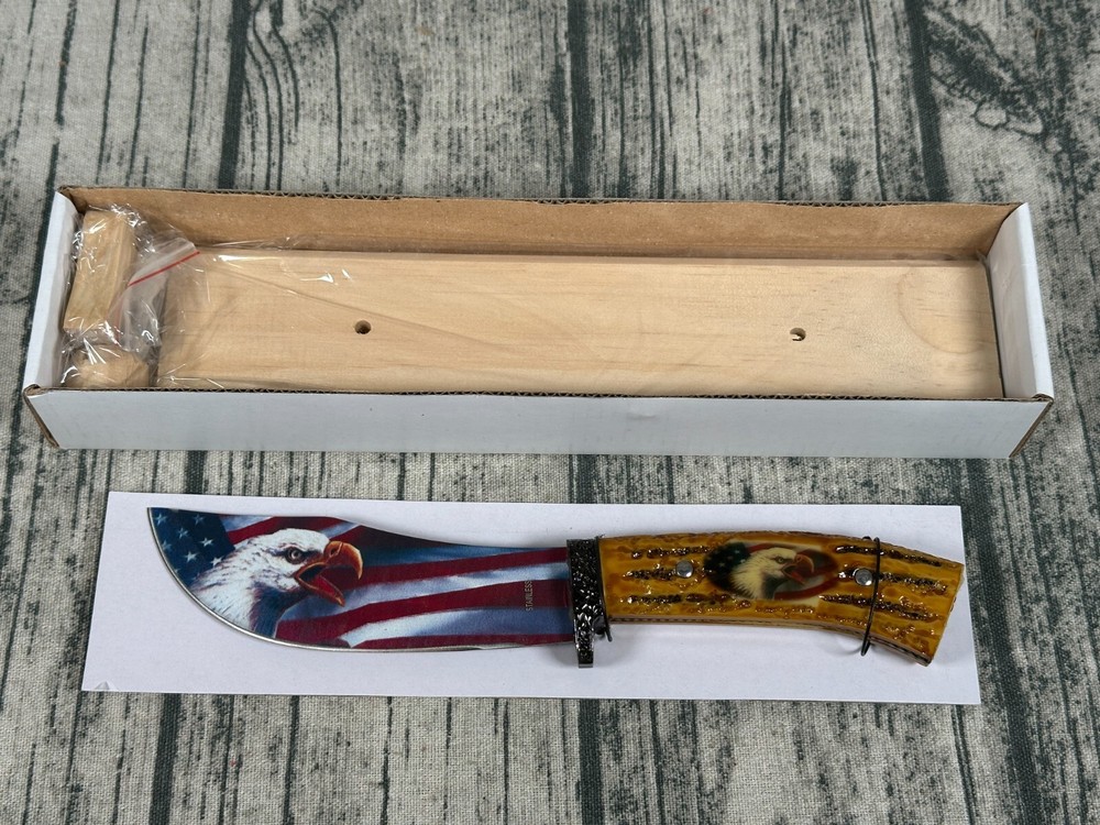 American Eagle Decorative Knife with Stand