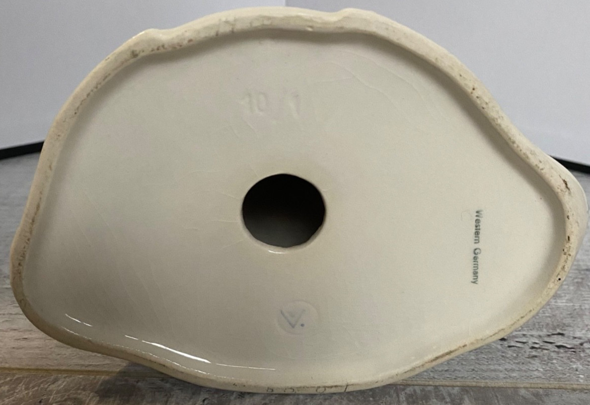 *** VINTAGE NUNS CONVENT GOEBEL HUMMEL 10/1 FLOWER MADONNA STATUE 8.0"