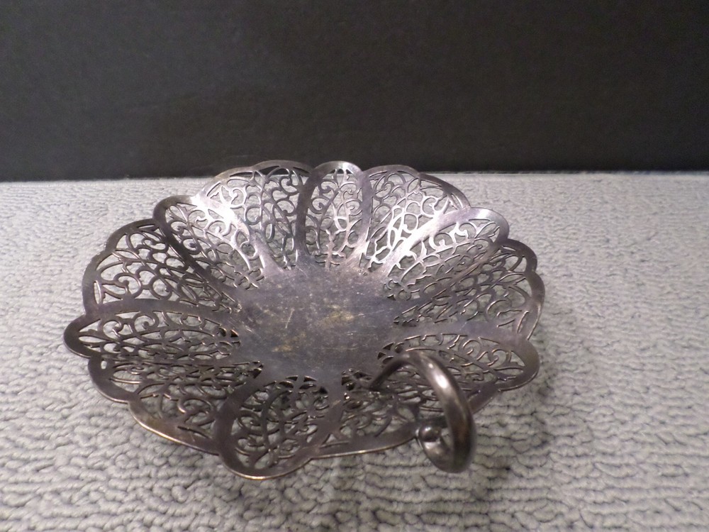 Vintage International Silver Company Candy Dish Lovelace 6"
