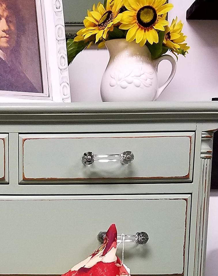 3" Antique Glass Pull Clear