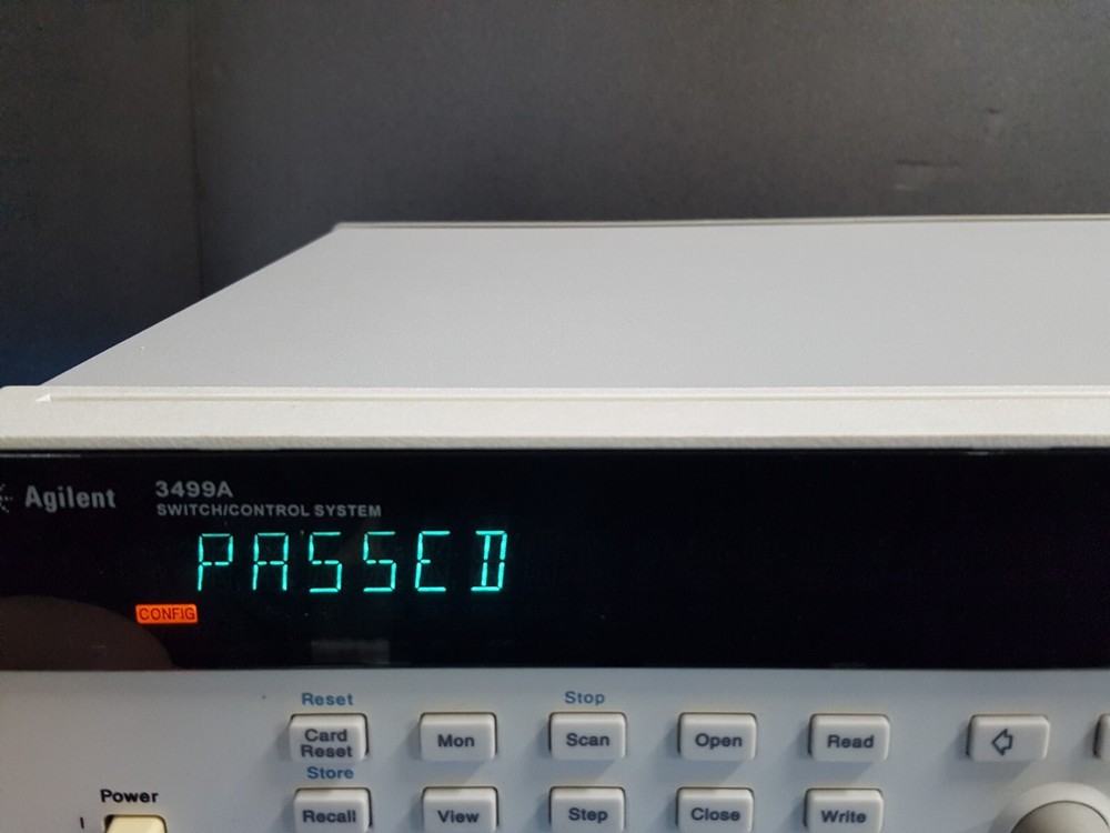 Agilent 3499A: Switch / Control System Main Frame (5609)