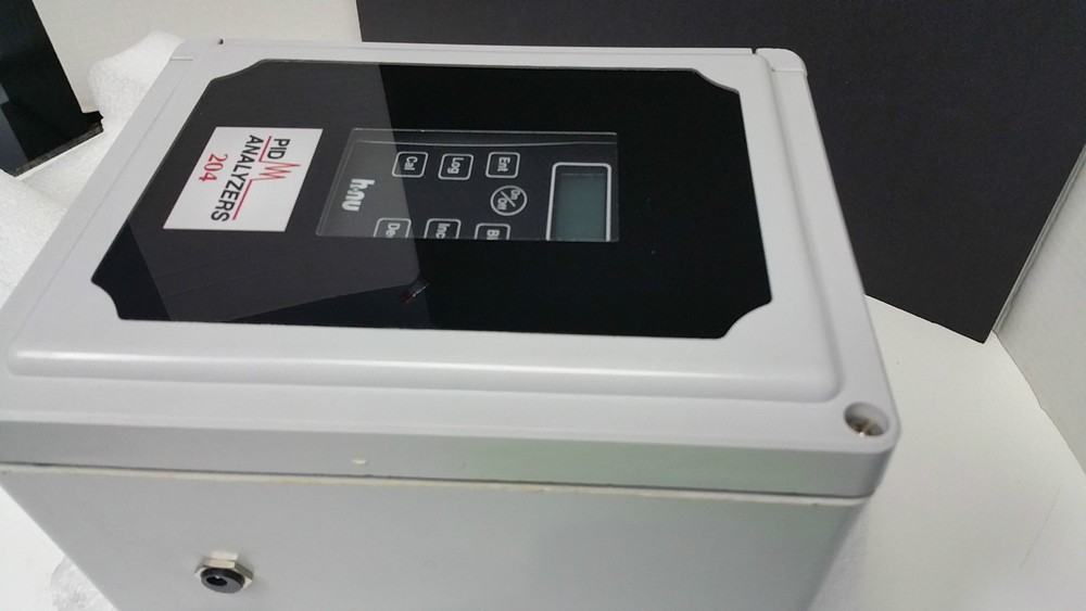 HNU PID Analyzers 204 & Software