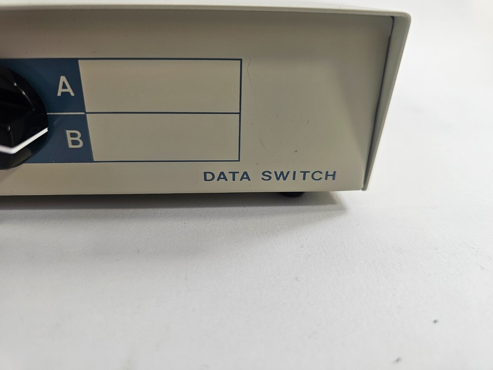 Manual DB-25 A/B Data Switch Box - Parallel Port Selector - Power-Free - Tested