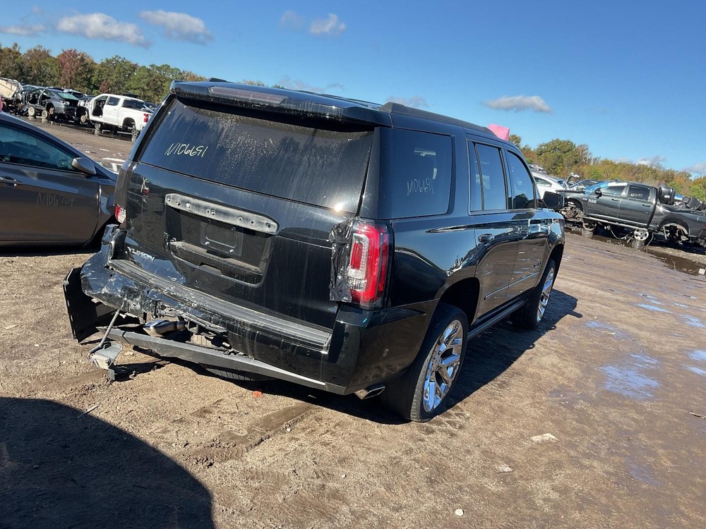 Used Blind Spot Detection System Warning Control Module fits: 2016 Gmc Yukon Dri
