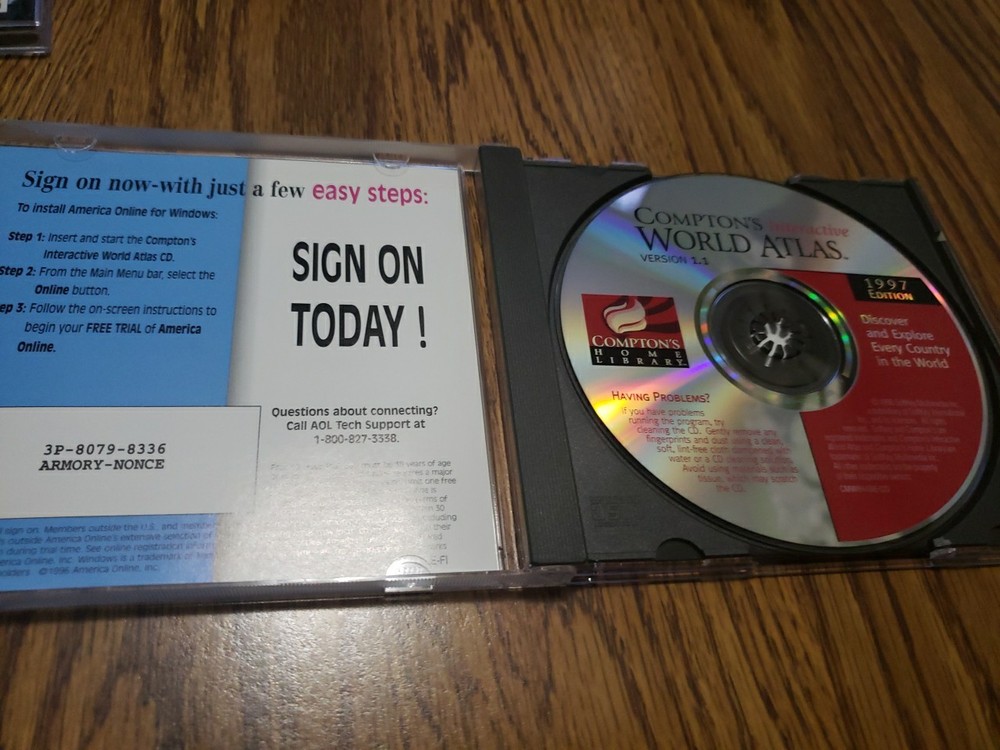 Comptons Interactive World Atlas 1997 Edition PC CD-ROM Software Windows 95