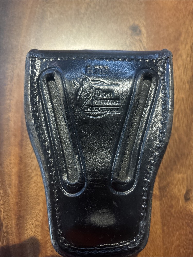 Don Hume Handcuff Case Leather