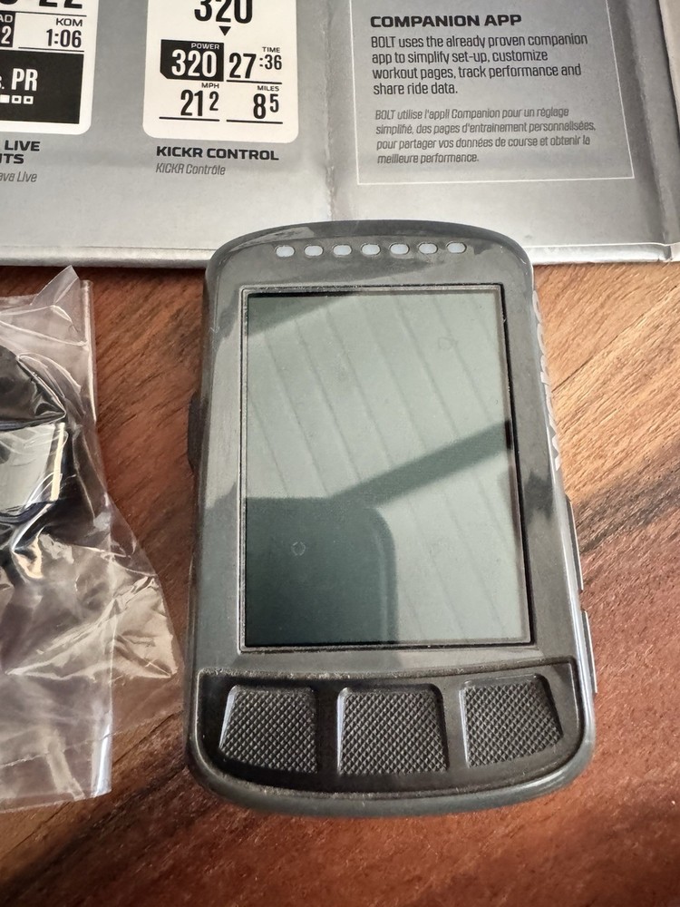 Wahoo ELEMNT Bolt V1 GPS Bike Computer