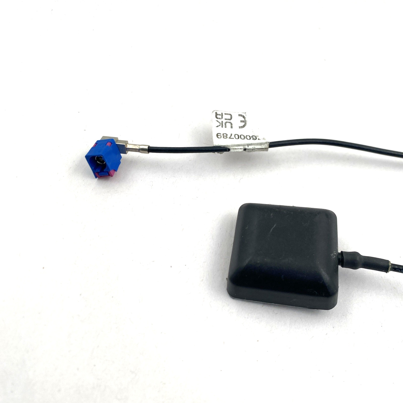 oem Harley 76000789 GPS Antenna for GTS 6.5 Touchscreen Radio 19-24 Touring