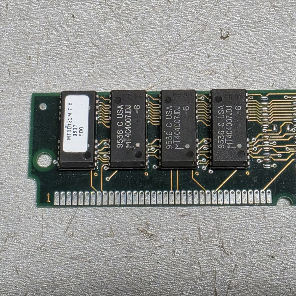 32MB 72-Pin SIMM EDO RAM Memory Module (MT4C4007DJ)