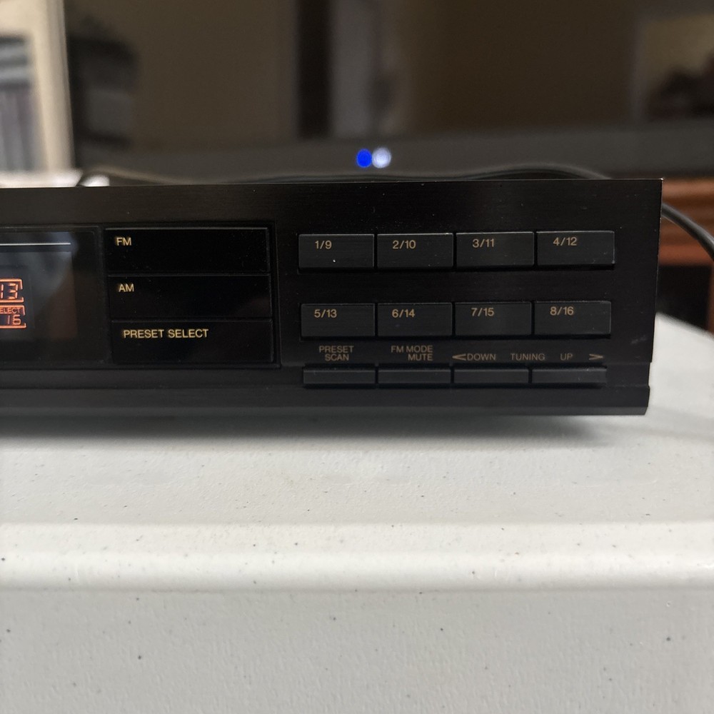 Quartz- Lock Turner JVC FX-330 AM/FM Computer Controlled Tested Working