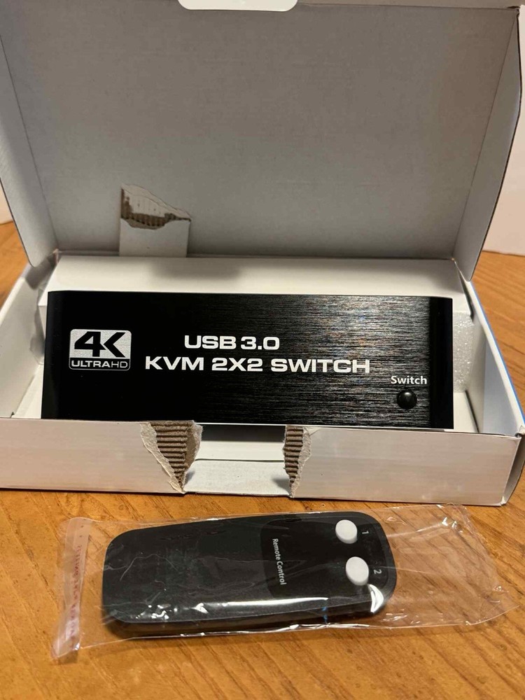 4K ULTRA HD USB 3.0 KVM 2x2 SWITCH
