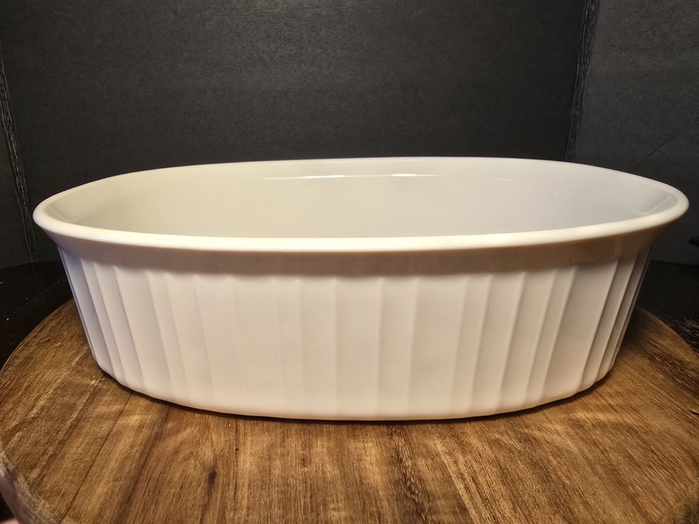 White Corning Ware Oval Baking Dish 1 Litre / 4 Cups Ceramic Bake Ware NEW