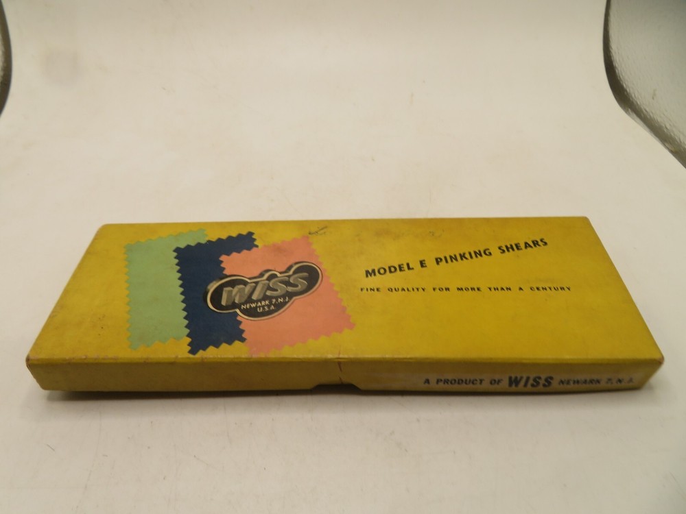 Vintage WISS Model E Pinking Shears Sewing Scissors PINK RITE Chrome Plate BOX