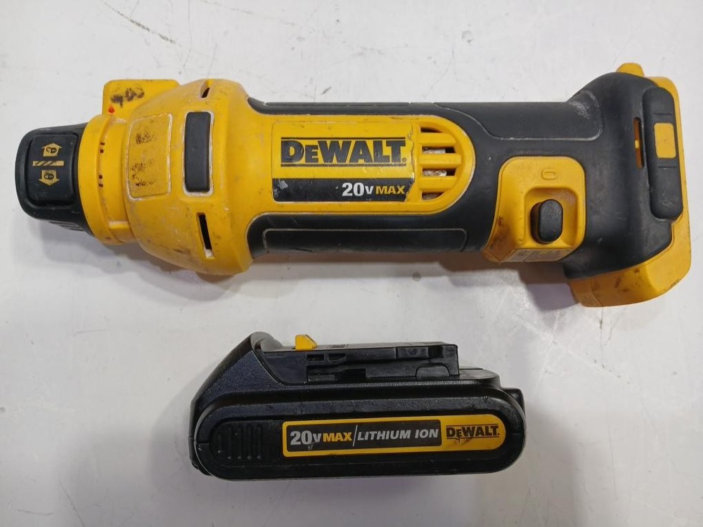 DEWALT DRYWALL TOOL DCS551 (P11033131)