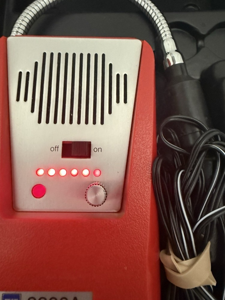 Tif 8800A Combustible Gas Detector with case working condition