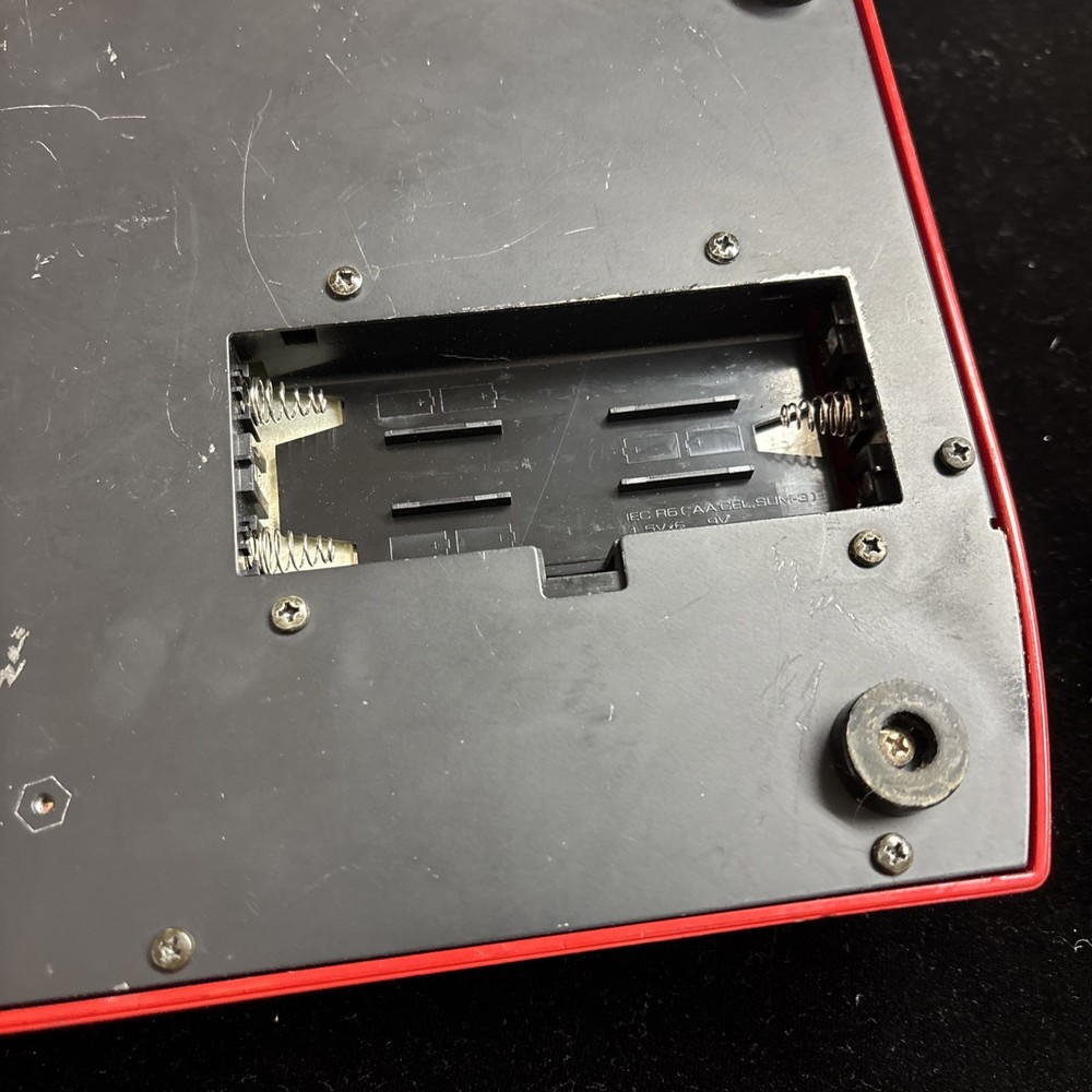 Fostex MR-8 Digital Multitracker , no power supply missing button!! Parts or fix