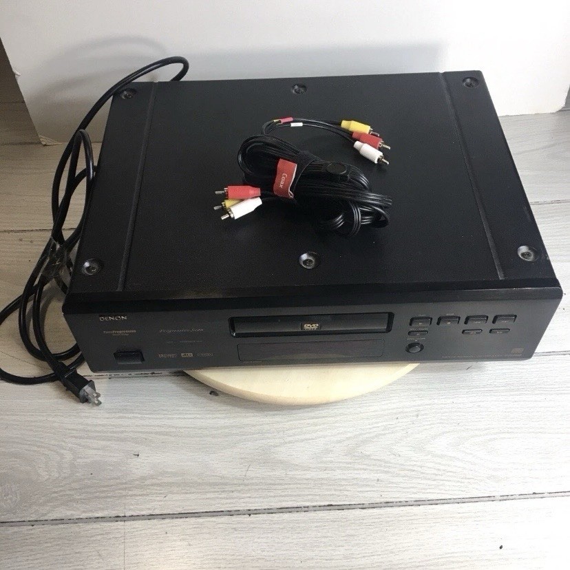 Denon DVD-2800 - Progressive Scan DVD Player No Remote Control
