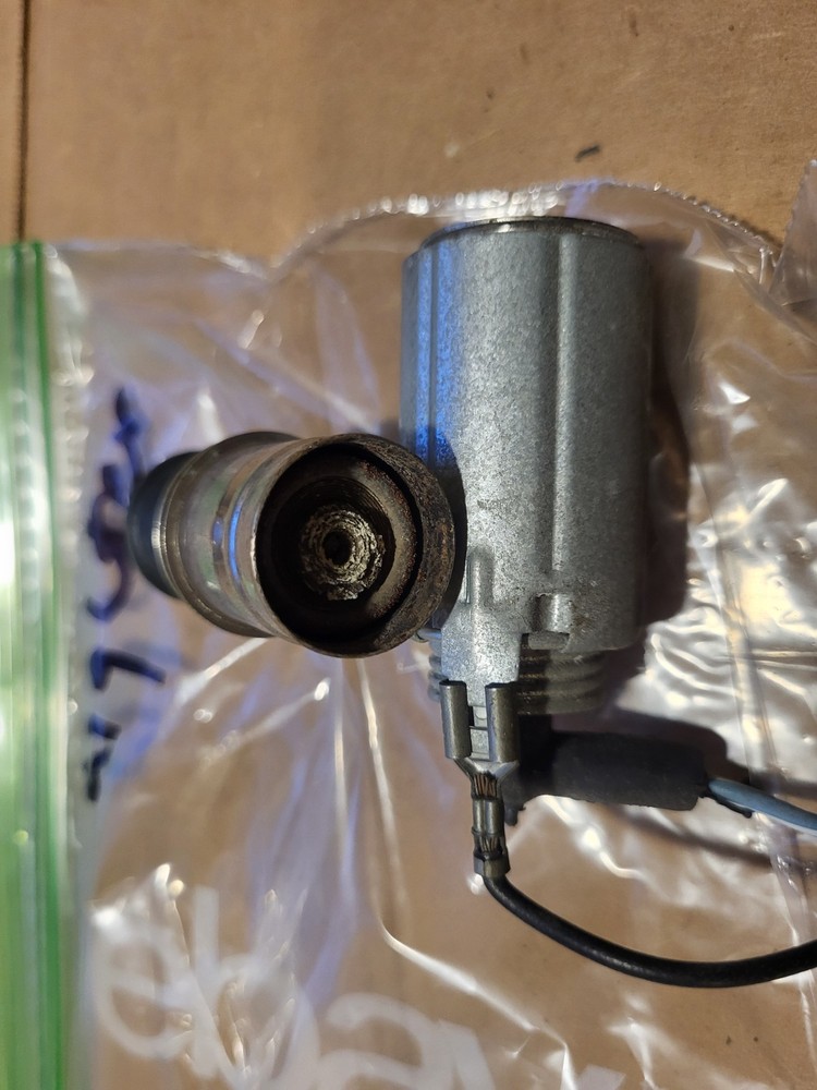 Ford Ranger 98 - 03 Lighter & Socket