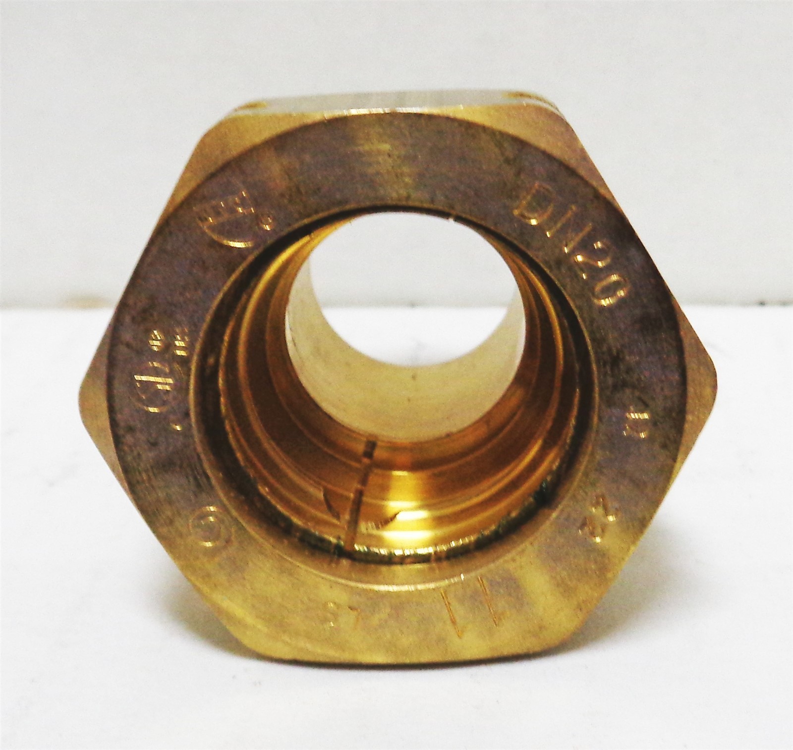 Gastite® FlashShield™ XR3FTG-11 ~ 3/4" Male NPT x 3/4" Straight Fitting