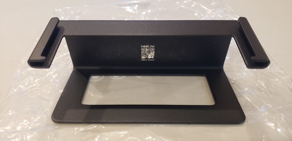 Neat Bar Table Stand